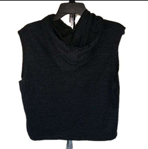 Aero Black Hooded Cropped Tank Top Medium - Picture 2 of 5
